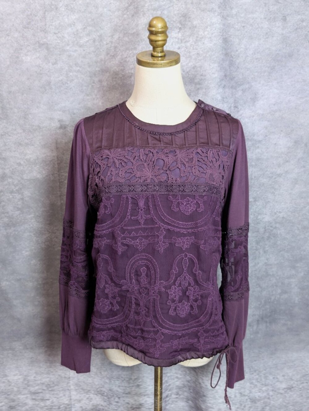 Anthropologie Tiny Purple Lace Mixed Media Blouse M Plum Romantic Whimsical Goth
